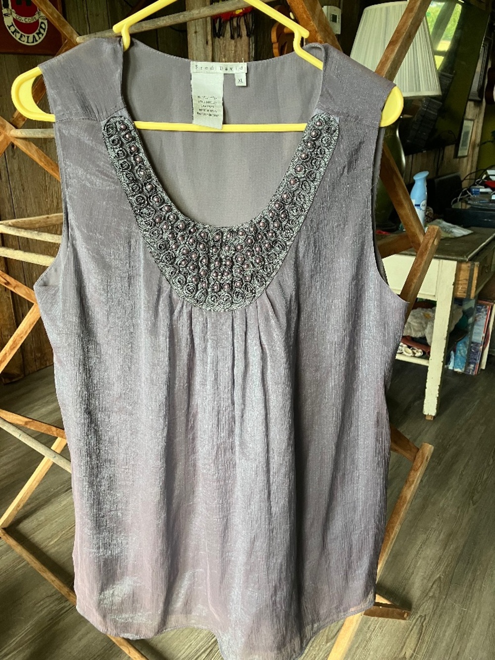 Sleeveless blouse